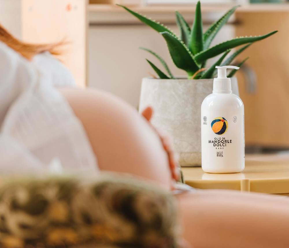 Linea Mammababy Olio di Mandorle Dolci BabyCosmos Natural In Linea