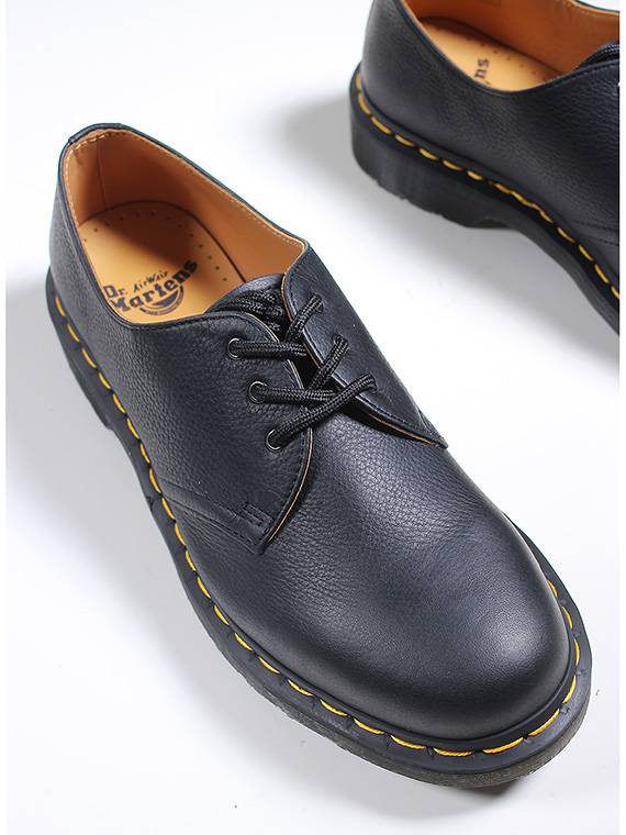 DR. MARTENS Stringata Offerte giornaliere