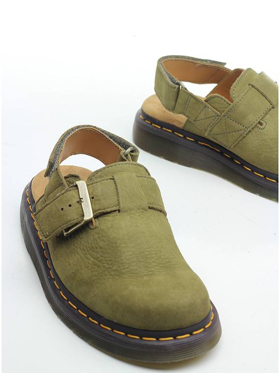 DR. MARTENS Scarpa bassa Rilascio limitato