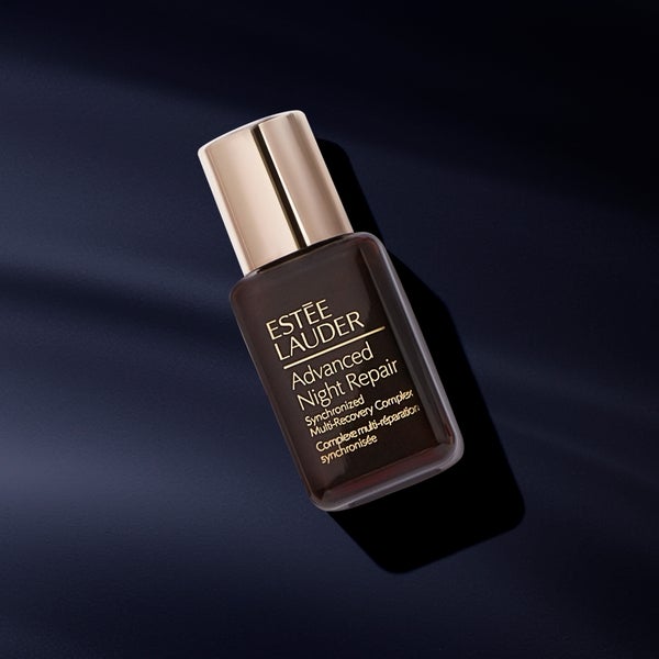 lookfantastic LOOKFANTASTIC Iconic Beauty Advent Calendar 2024 (del valore di oltre 650 €) Sottocosto