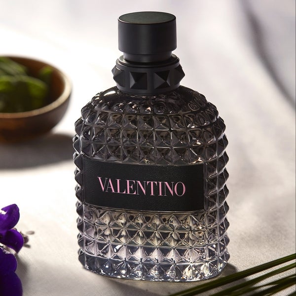 Valentino Valentino Born in Roma Uomo Eau de Toilette for Him 50ml Promozione temporanea