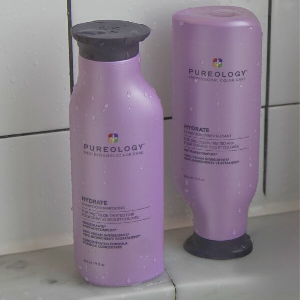 Pureology Pureology Hydrate Shampoo and Conditioner Moisturising Bundle for Dry Hair Sulphate Free for a Gentle Cleanse Black Friday Prezzi