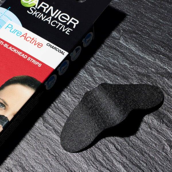 Garnier Garnier Pure Active cerotti per il naso al carbone contro i punti neri x 4 In Linea