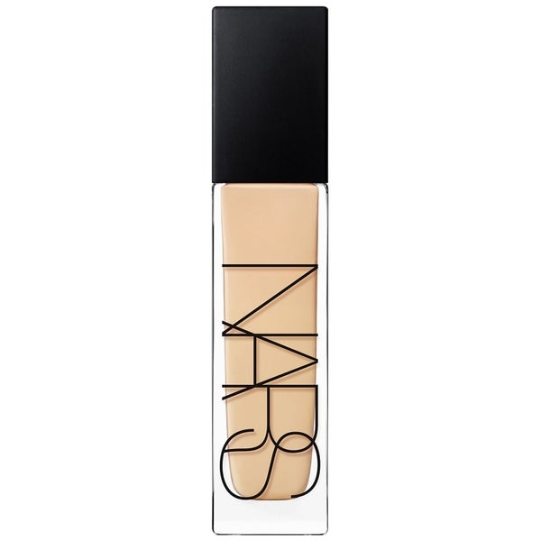 NARS NARS Natural Longwear Foundation 30ml and NARS Laguna Bronzing Powder 2.8g (Various Shades) Prezzo di fabbrica