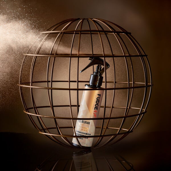 Fudge Professional Fudge Professional All Blonde Condition and Sheild Mist 150ml Rilascio limitato