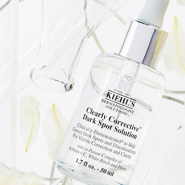 Kiehlu0027s Since 1851 Soluzione Macchie Scure Clearly Corrective™ Kiehl's (vari formati) Offerta