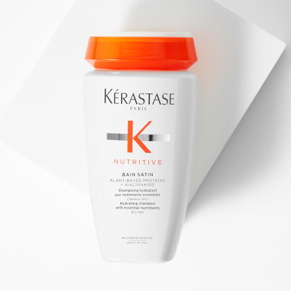 Kerastase Kérastase Nutritive Bain Satin Hydrating Shampoo for Dry Hair 250ml Rilascio limitato