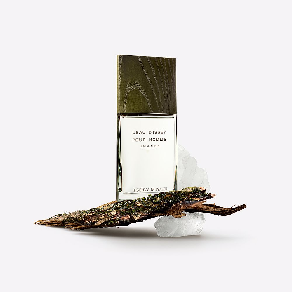 Issey Miyake L’EAU D’ISSEY POUR HOMME EAU & CEDRE Smaltimento dello stoccaggio