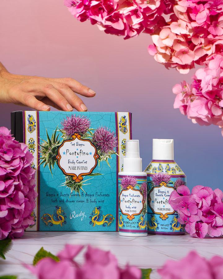 Rudy Profumi Scatola regalo con Bagno & Doccia Schiuma 250 mL + Acqua Profumata 100 mLLe Maioliche di RudyLinea Portofino Saldi